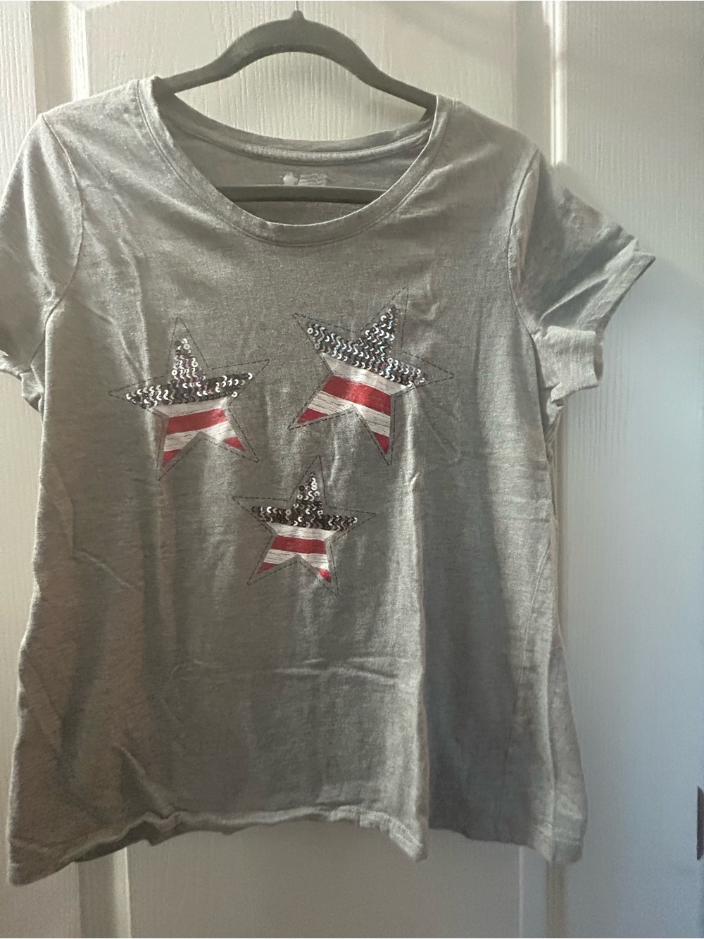 Girls' Gray Sequin Star Tee - Kids Shirts & Tops